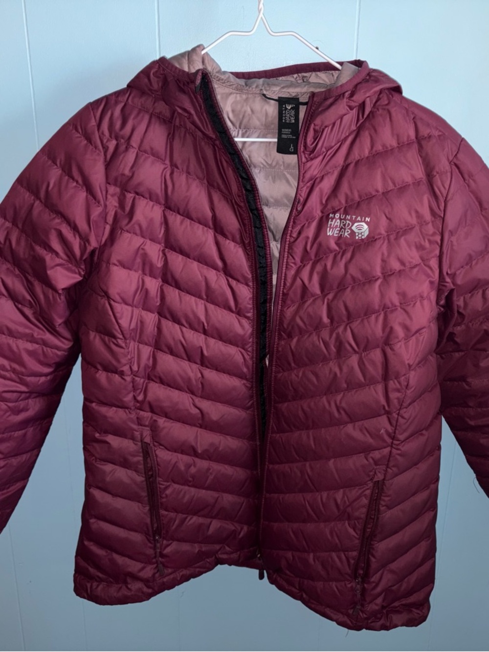 Mountain Hardwear Women's Quilted Hooded Jacket - Burgundy